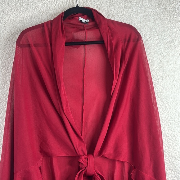 NWT Kiyonna Womens Red Sheer Ruffle Hem Tie-Front Cape M MEDIUM - Picture 3 of 8